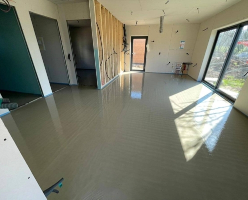 Pose d’une chape liquide ciment à Ingwiller